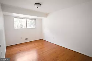 10644 Weymouth St, Bethesda, MD 20814 - Photo 13