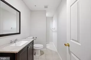 1004 Gaither Rd, Rockville, MD 20850 - Photo 35