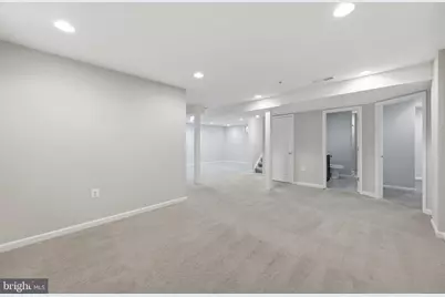 1004 Gaither Road, Rockville, MD 20850 - Photo 37