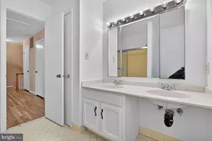 15200 Winstead Ln, Silver Spring, MD 20905 - Photo 43