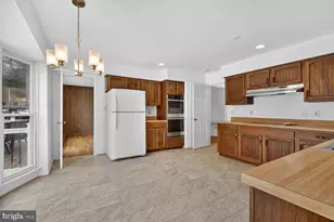 15200 Winstead Ln, Silver Spring, MD 20905 - Photo 19