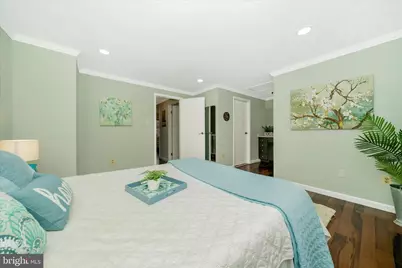 19807 Wheelwright Drive, Gaithersburg, MD 20886 - Photo 23