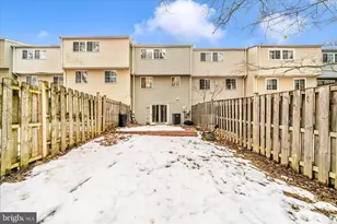 19807 Wheelwright Dr, Gaithersburg, MD 20886 - Photo 47