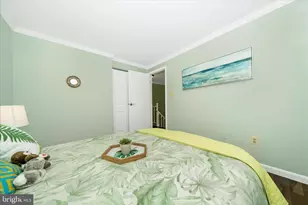 19807 Wheelwright Dr, Gaithersburg, MD 20886 - Photo 33