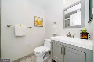 19807 Wheelwright Dr, Gaithersburg, MD 20886 - Photo 39