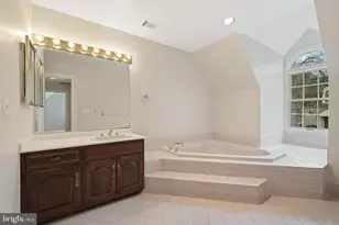 5900 Serenity Ln, Derwood, MD 20855 - Photo 29