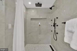 11111 Lamplighter Ln, Potomac, MD 20854 - Photo 27