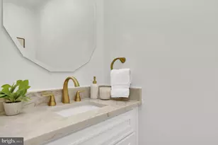 11111 Lamplighter Ln, Potomac, MD 20854 - Photo 23