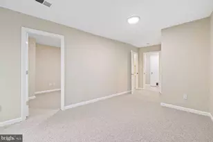 20104 Timber Oak Ln, Germantown, MD 20874 - Photo 13