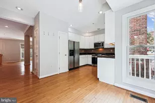 21 Sterling Ct, Rockville, MD 20850 - Photo 9