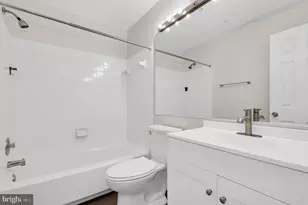 913 Hillside Lake Terrace, Gaithersburg, MD 20878 - Photo 17