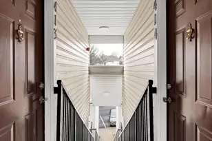 913 Hillside Lake Terrace, Gaithersburg, MD 20878 - Photo 23