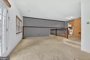 7607 Heatherton Ln, Rockville, MD 20854 - Photo 9