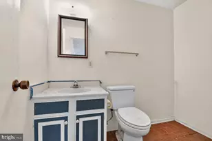 7607 Heatherton Ln, Rockville, MD 20854 - Photo 23