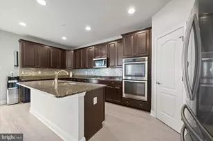 4305 Camley Way, Burtonsville, MD 20866 - Photo 21