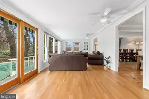 9329 Harvey Rd, Silver Spring, MD 20910 - Photo 9