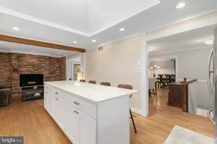 9329 Harvey Rd, Silver Spring, MD 20910 - Photo 15