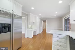 1 Orchard Wy S, Potomac, MD 20854 - Photo 21