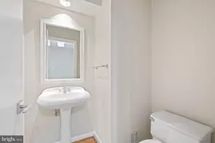 1 Orchard Wy S, Potomac, MD 20854 - Photo 25