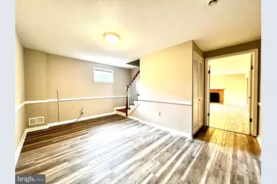 5719 Rossmore Drive, Bethesda, MD 20814 - Photo 19