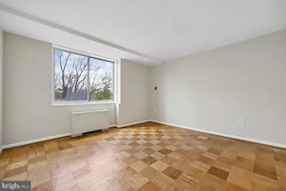 10401 Grosvenor Place #610, Rockville, MD 20852 - Photo 17