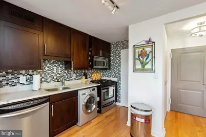 7333 New Hampshire Avenue #712 S, Takoma Park, MD 20912 - Photo 9