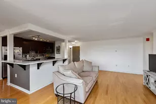 7333 New Hampshire Ave, Takoma Park, MD 20912 - Photo 5