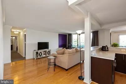 7333 New Hampshire Avenue #712 S, Takoma Park, MD 20912 - Photo 3