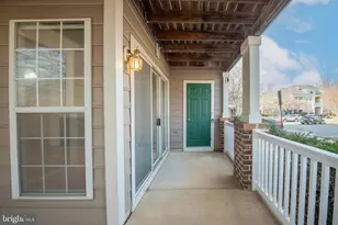 18101 Cloppers Mill Terrace, Germantown, MD 20874 - Photo 9