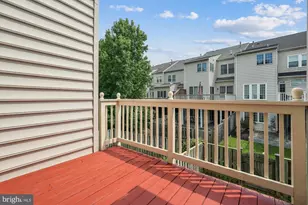 518 Winding Rose Dr, Rockville, MD 20850 - Photo 17