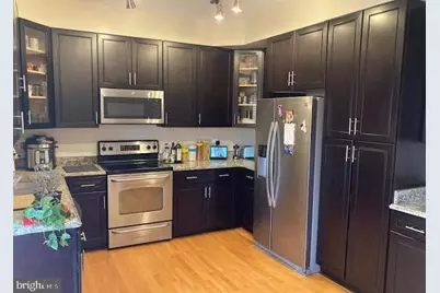 9703 Whitley Park Place #TH-17, Bethesda, MD 20814 - Photo 3