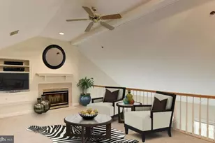 9703 Whitley Park Pl, Bethesda, MD 20814 - Photo 13