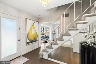 9632 Trailridge Terrace, Potomac, MD 20854 - Photo 5