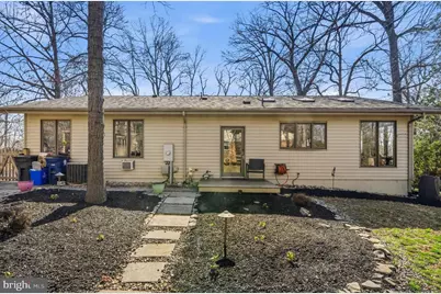 18900 Woodway Drive, Rockville, MD 20855 - Photo 55