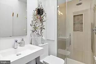 3610 Spruell Dr, Silver Spring, MD 20902 - Photo 23