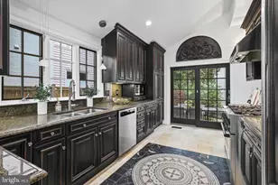 4817 Chevy Chase Blvd, Chevy Chase, MD 20815 - Photo 21