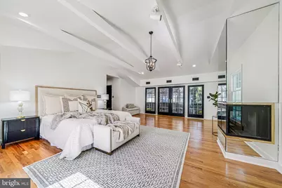 4817 Chevy Chase Boulevard, Chevy Chase, MD 20815 - Photo 35