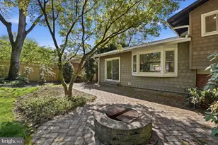 912 Burnt Crest Ln, Silver Spring, MD 20903 - Photo 23