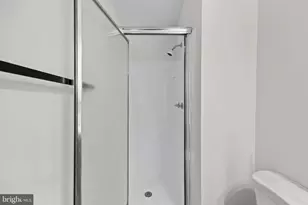 20017 Spur Hill Dr, Gaithersburg, MD 20886 - Photo 15