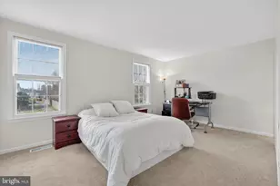 20017 Spur Hill Dr, Gaithersburg, MD 20886 - Photo 13