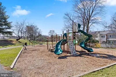 20017 Spur Hill Drive, Gaithersburg, MD 20886 - Photo 23