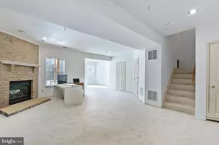 4916 Tothill Dr, Rockville, MD 20855 - Photo 29