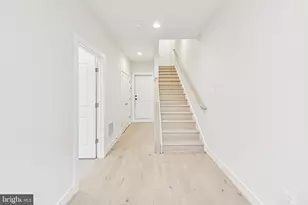 5038 Oakmoore Dr, Rockville, MD 20852 - Photo 7