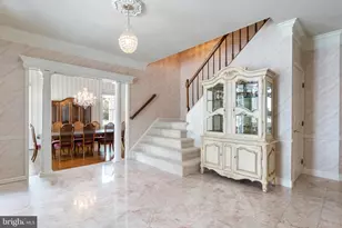 17114 Fitzroy Way, Olney, MD 20832 - Photo 3