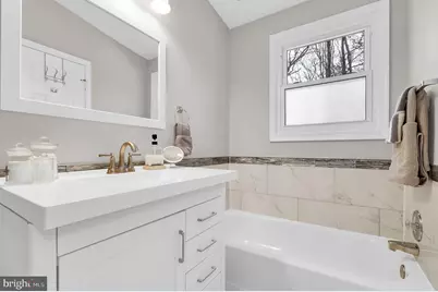 17121 Briardale Road, Rockville, MD 20855 - Photo 21