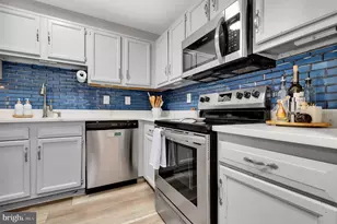 17121 Briardale Rd, Rockville, MD 20855 - Photo 17