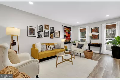 17121 Briardale Road, Rockville, MD 20855 - Photo 7