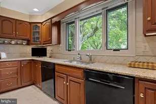 11301 Crossing Glen Ct, Potomac, MD 20854 - Photo 41