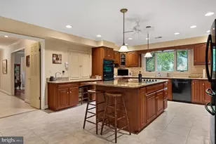 11301 Crossing Glen Ct, Potomac, MD 20854 - Photo 39