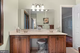 11301 Crossing Glen Ct, Potomac, MD 20854 - Photo 63